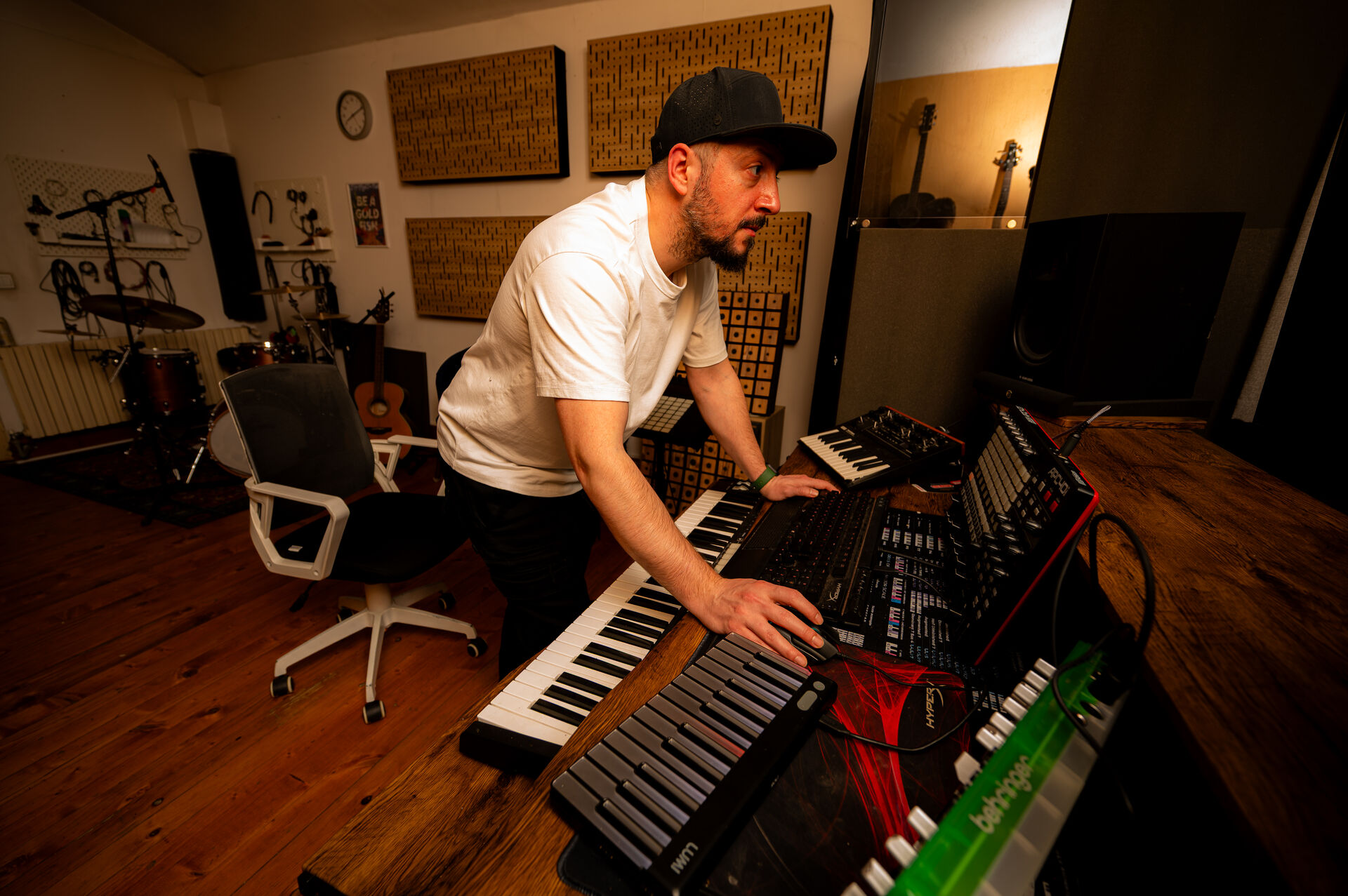 NED RO — at the keyboard