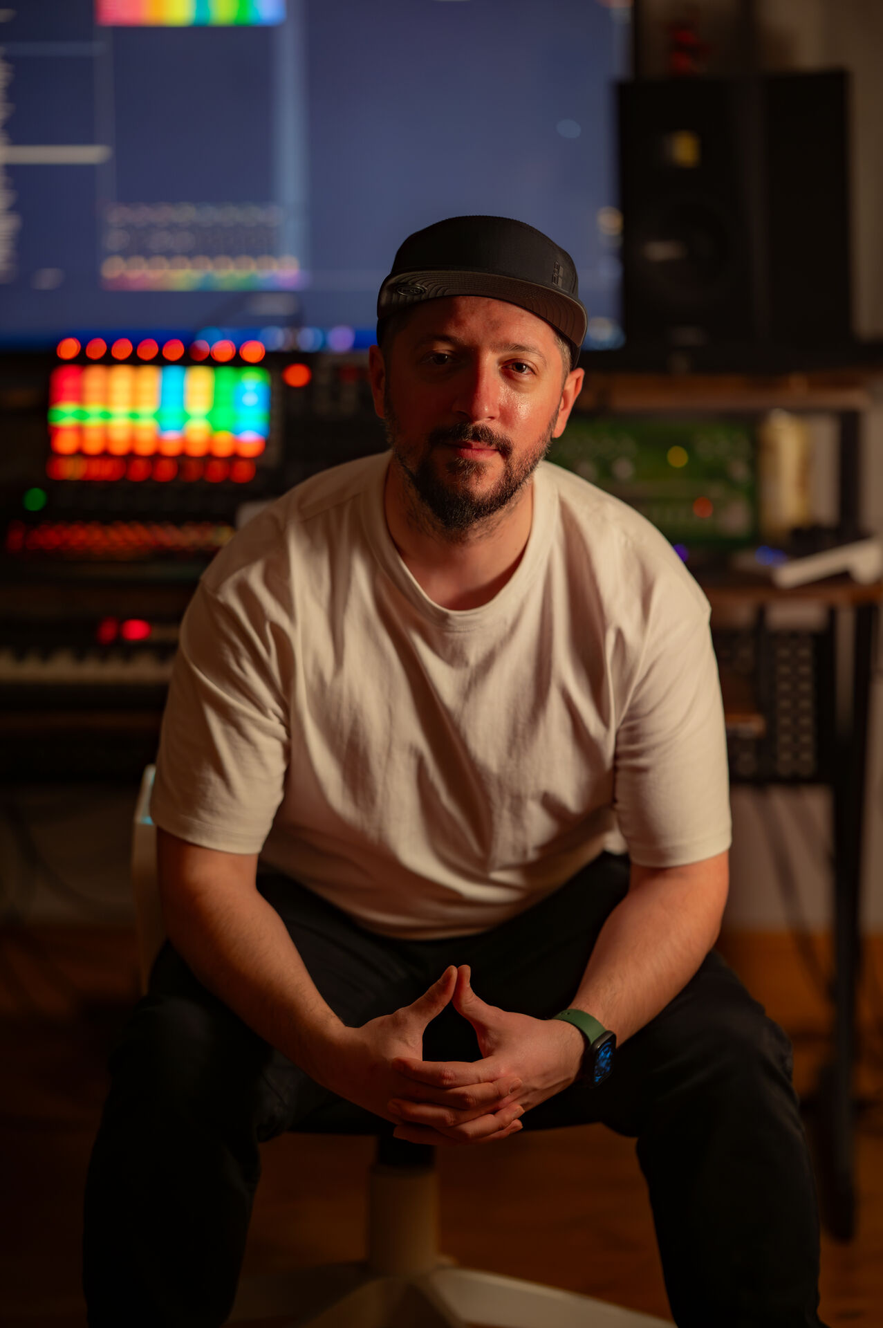 NED RO — studio portrait